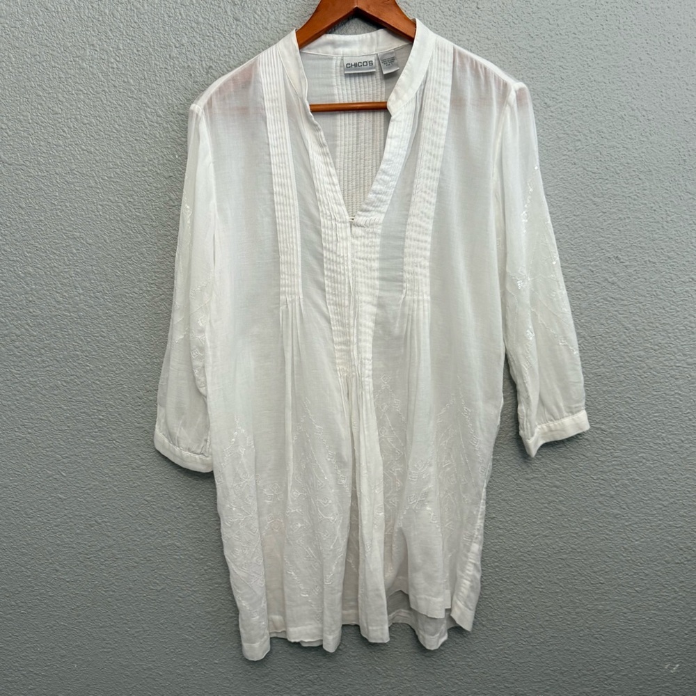 Chico's Embellished Tunic Top Size 1 (M/8)